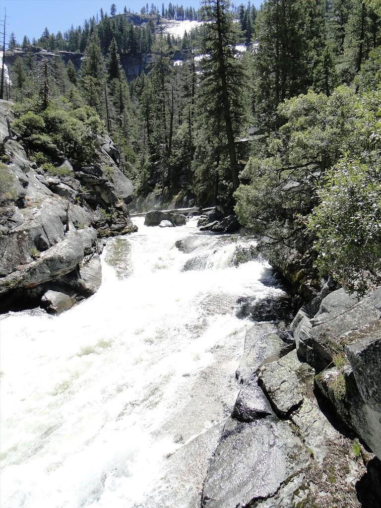 Vernal-NevadaFalls57