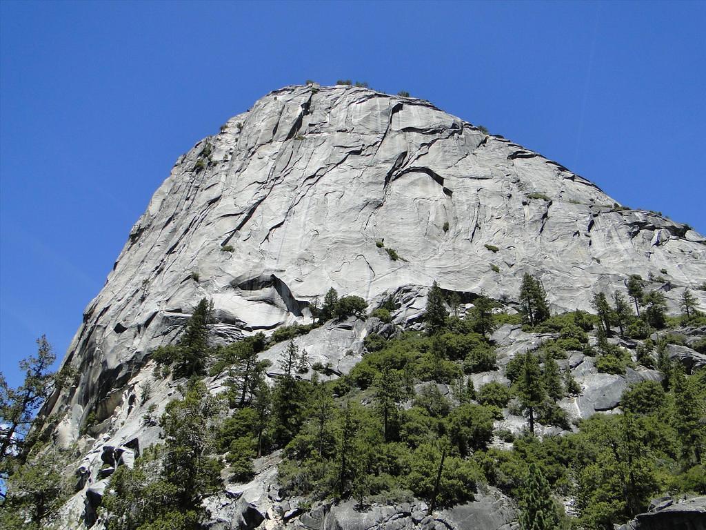 Vernal-NevadaFalls90