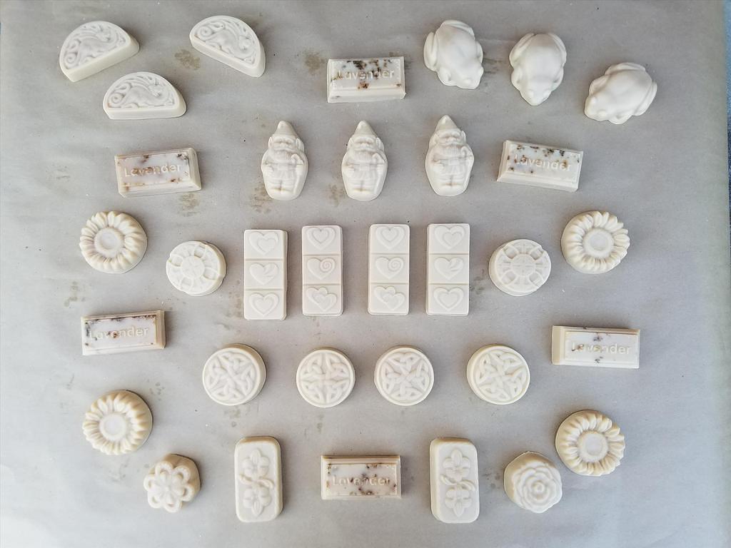 MakingSoap2017-15-Milk