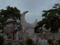 vac2002 131-CoralCastle